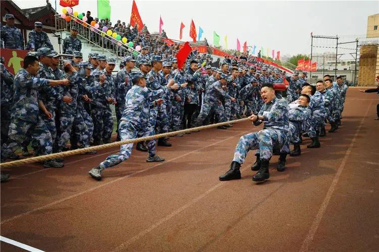打完之后怎么放网球拍上